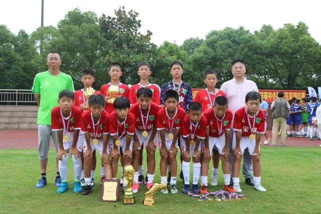 隆戈：尤文与卢库米就5年合同达成协议，年薪250万欧元